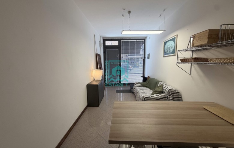 Ufficio in vendita a Camaiore