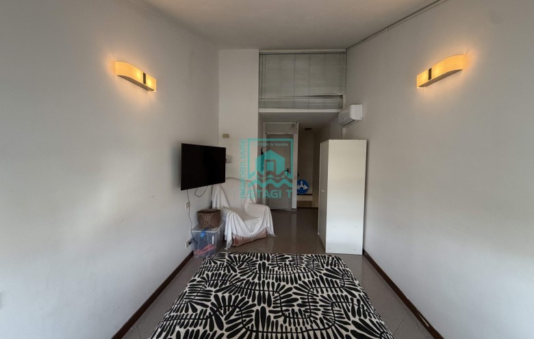 Ufficio in vendita a Camaiore