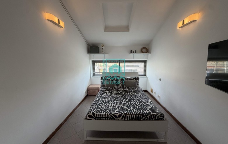 Ufficio in vendita a Camaiore