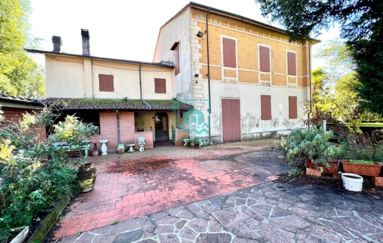 Villa singola in vendita a Camaiore