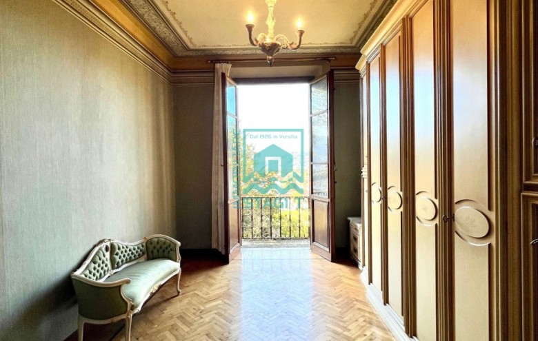 Villa singola in vendita a Camaiore