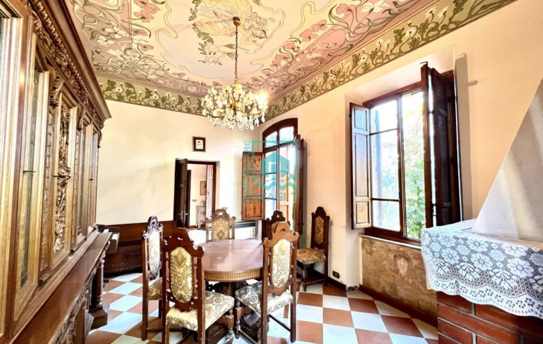 Villa singola in vendita a Camaiore