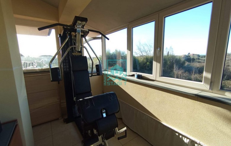 Villa singola in vendita a Camaiore