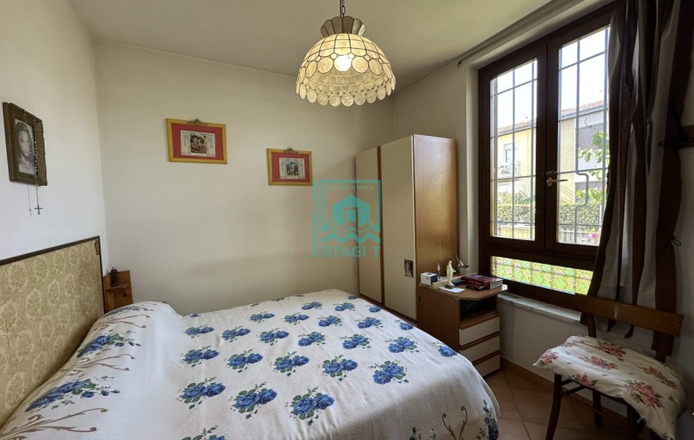 Bifamiliare in vendita a Camaiore